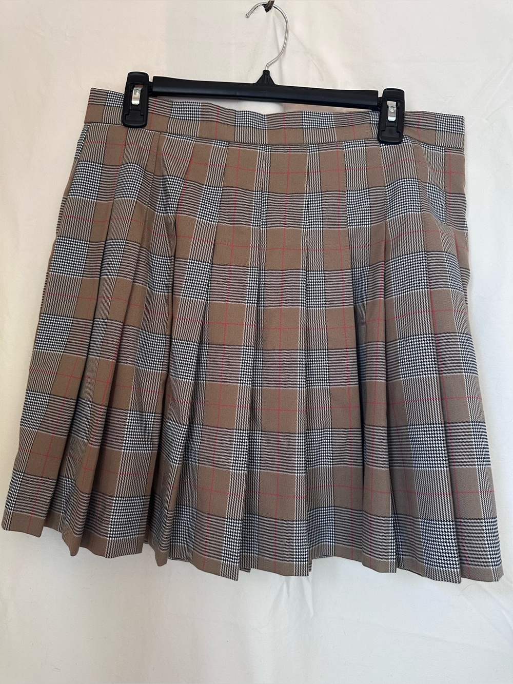 bagatelle Tan Plaid Pleated Mini Skirt with Black and Red Windowpane